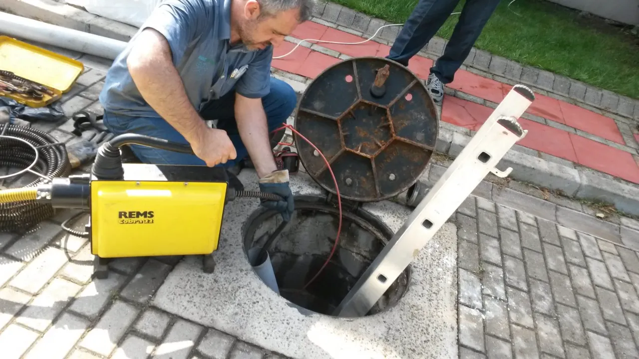 شركة تسليك مجاري بالاحساء | شركة شعار للنظافة 0591723715